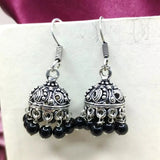 Black color look fashion earring