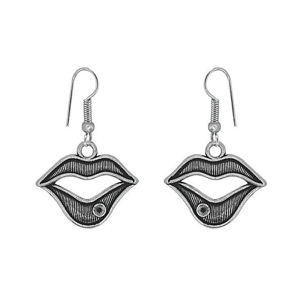 Lips shaped oxidized silver drop earrings - The Fineworld