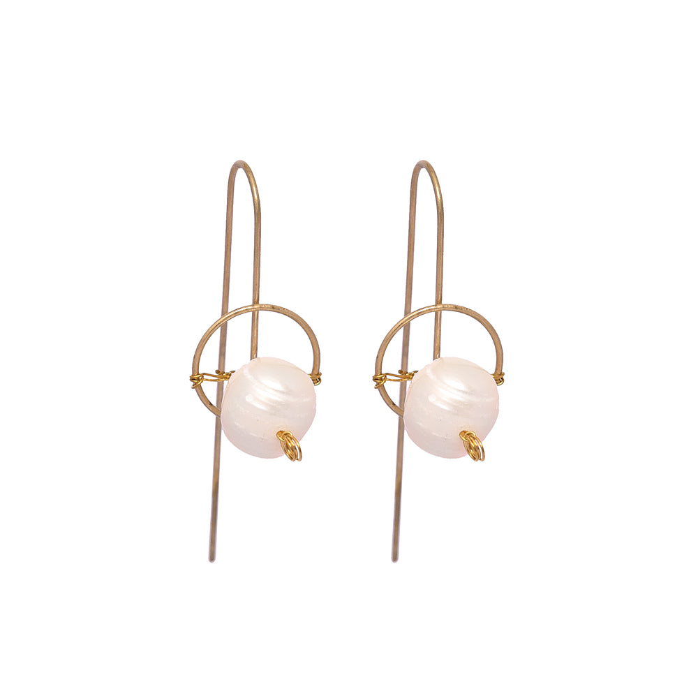 Pearl earrings for girls