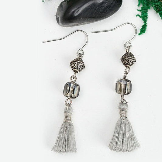 Funky classy gray color earring