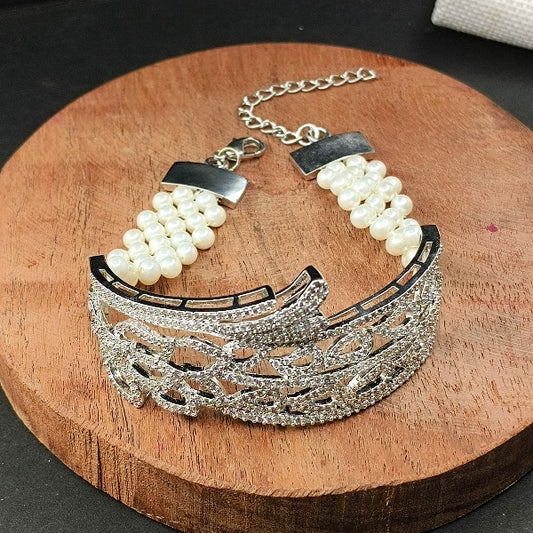 Silver Plated Pearl Imitation Bracelet