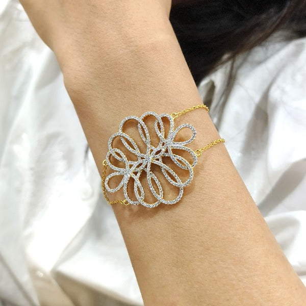 Classy Designed Imitation Bracelet With Shimmering