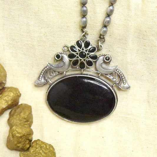 Black Stone Peacock Pendant Necklace Chain Set