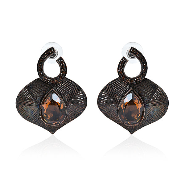 Engraved Stunning danglers earrings