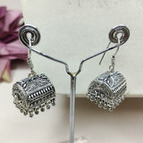 Box shaped drop beads earrings