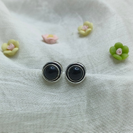 Round Tiny Studs Earring