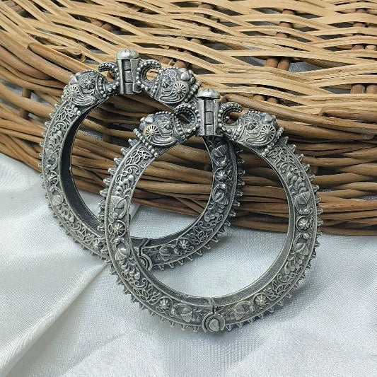 Filigree Work Heavy Kada Bangle