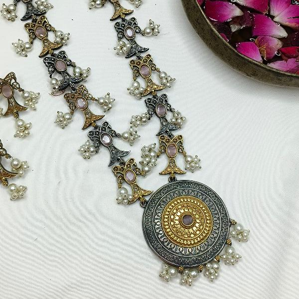 Dainty Long Kundan Necklace Set