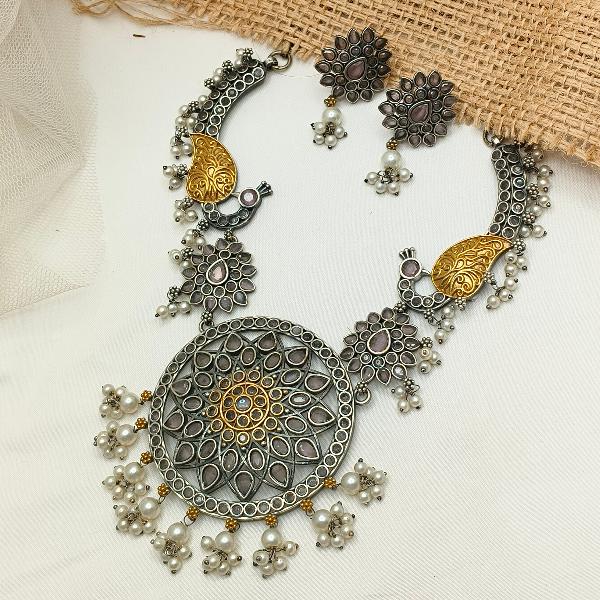 Dual Tone Kundan Necklace Set