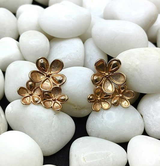 Rose Gold Cute Flower Stud Earrings