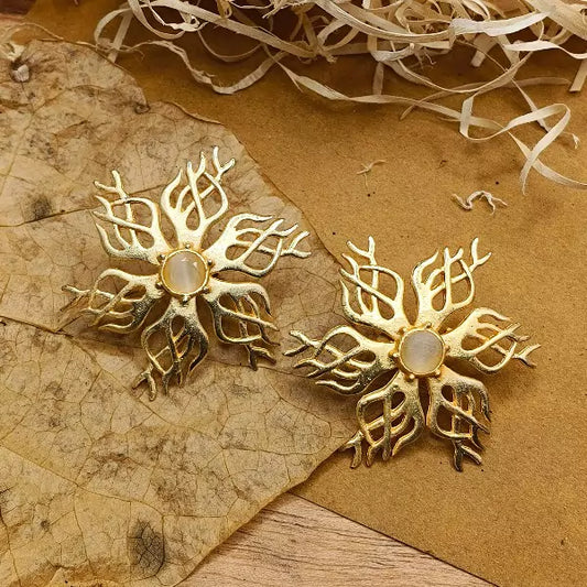 Elegant Design Gold Plated Stud Earrings