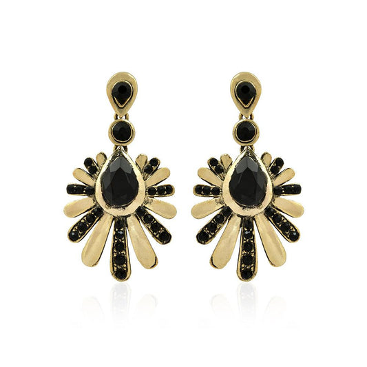 Stylish And Contemporary Earrings - The Fineworld